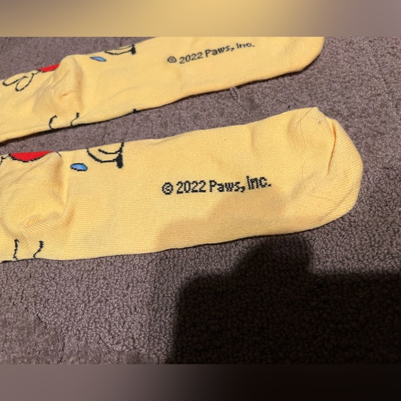 *6 for $10!* Garfield Odie Socks Jim Davis Yellow Red Paws Inc Official Mid-Calf - Picture 3 of 3